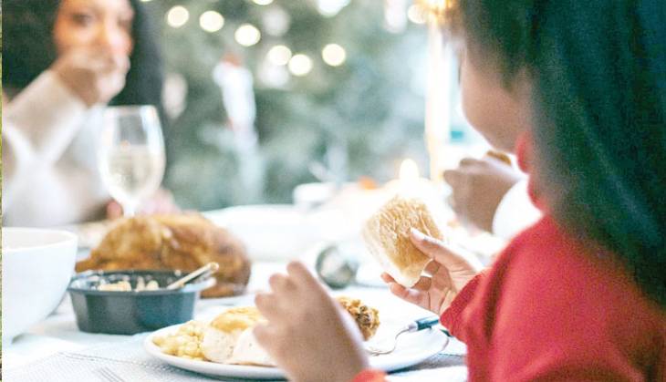 Tuning in to your meal: Ten tips on mindful eating this holiday