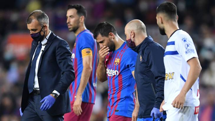 Barcelona’s Aguero poised to retire with heart condition