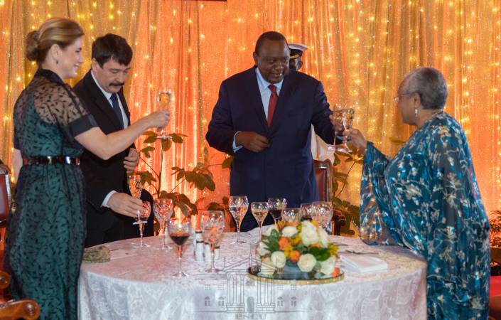 Uhuru treats visiting Hungarian president to State dinner