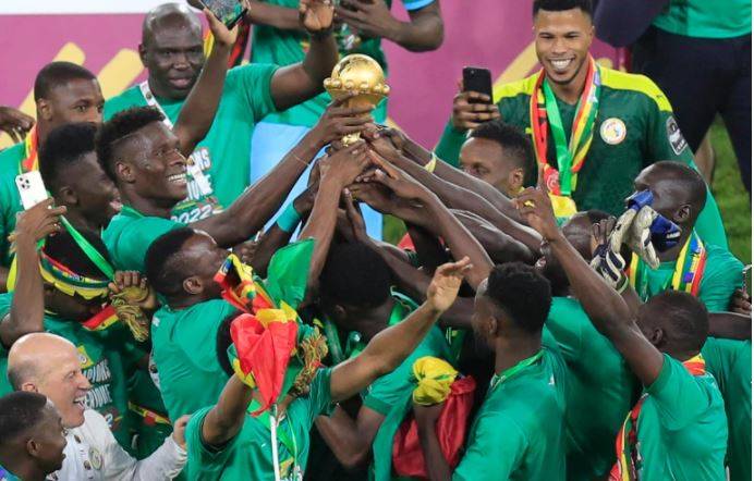 Kenyans treated to front-row seat watching experience as Senegal lifts AFCON 2021 trophy