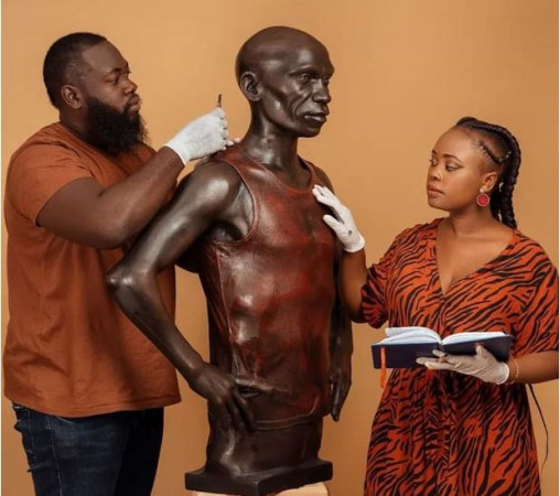 Son of artist who created Tom Mboya statue sculpts Eliud Kipchoge