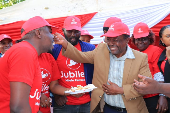 'Mbus' chairman Lenny Kivuti's running mate for Embu gubernatorial seat dumps him, joins Jubilee