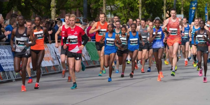 Kenyans Tuwei, Chepkemoi win Enschede marathon