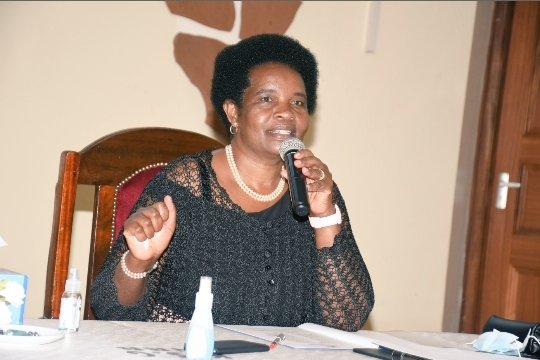 Civil servants urged to avoid overloading themselves with debts