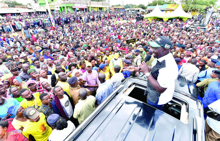 Deputy President William Ruto addresses his supporters in Taveta town yesterday. DPPS