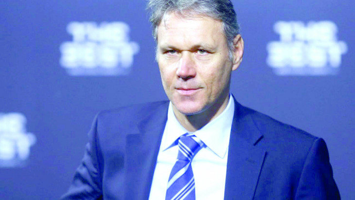 Messi is a better player than Ronaldo, claims Basten