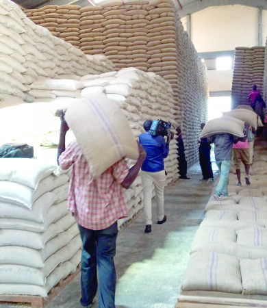 Traders, buyers in conflict over new maize flour prices