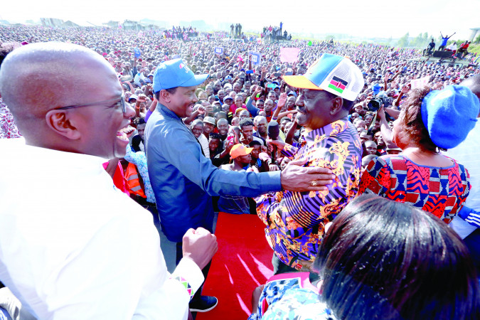 Boost for Raila as Kalonzo opts to rejoin Azimio