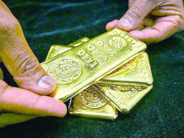 100-gram gold recovered from rats in drain