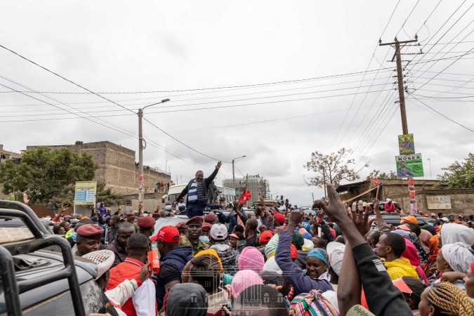 Uhuru campaigns for Raila as he opens 7 health facilities in Nairobi