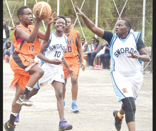 Hawks overpower Swords in basketball league