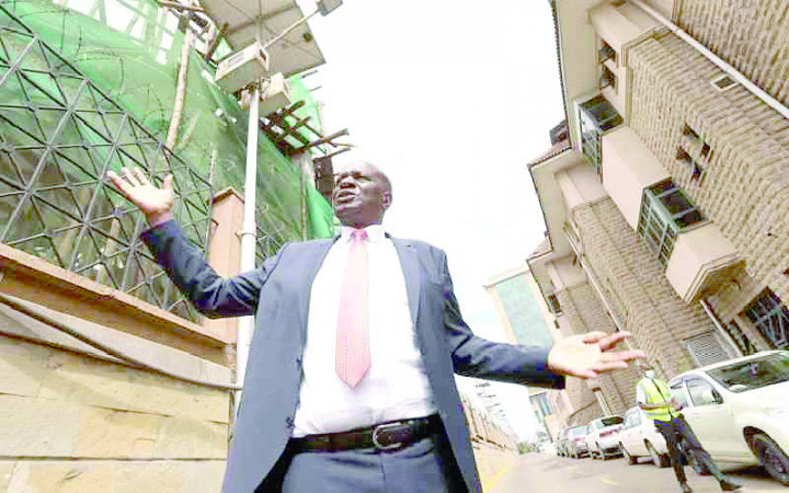 Twist over footbridge as Kura, leading hospital feud