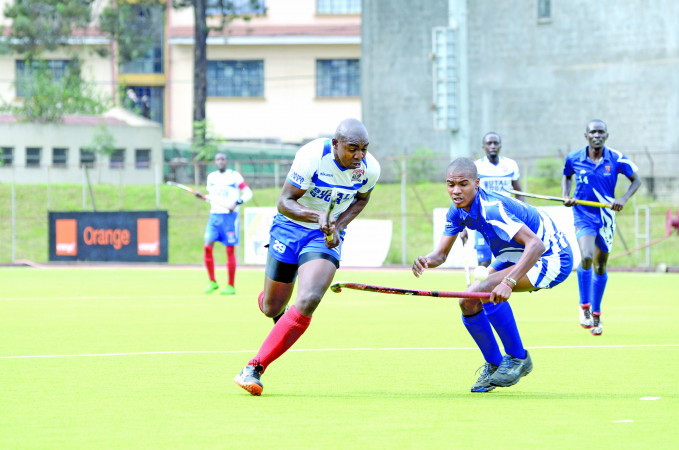 Strathmore to target hockey league title