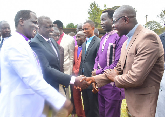 Ruto says all Kenyans must pay taxes to clear Sh10t debt