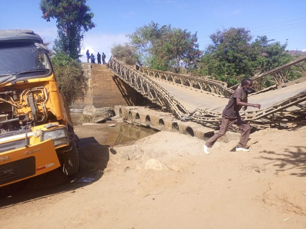 Embu: Transport paralysed as bridge collapses in Mbeere