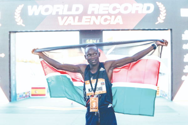 Kandie wins Valencia half marathon