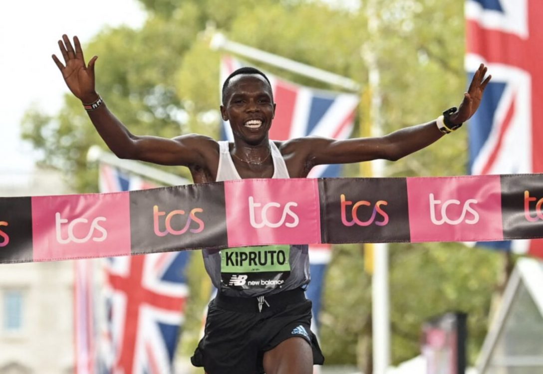 Underdog Kipruto wins London Marathon