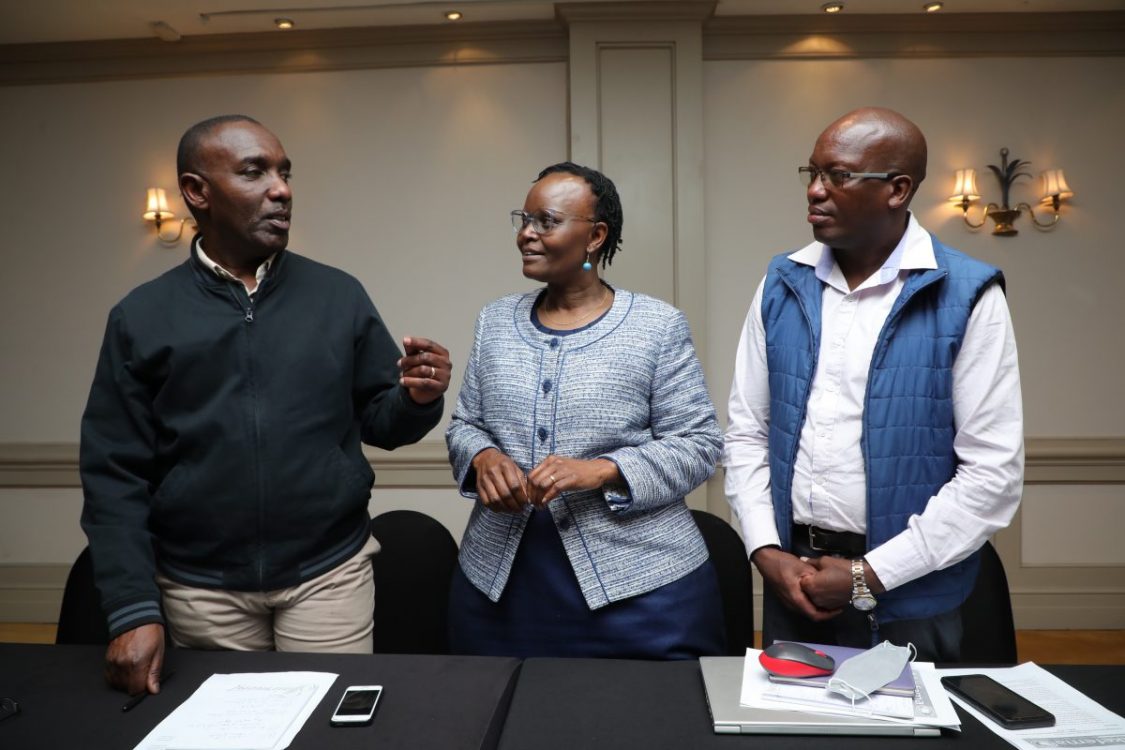 Western MPs oppose lifting of GMO ban