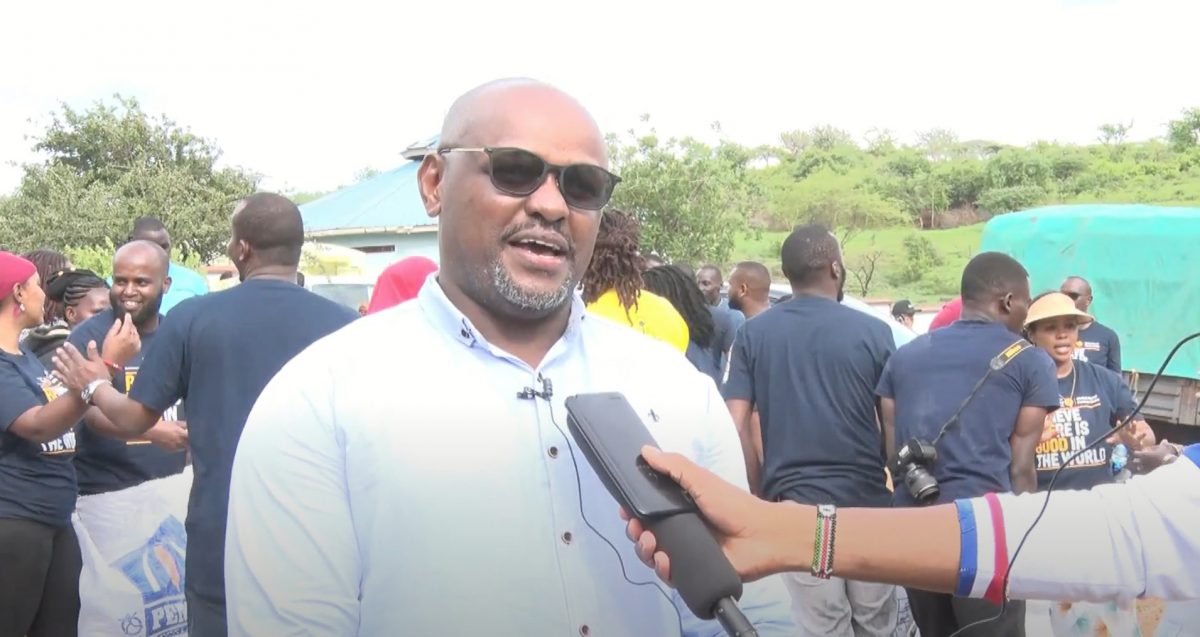 Charities donate food to 2,000 households in arid areas
