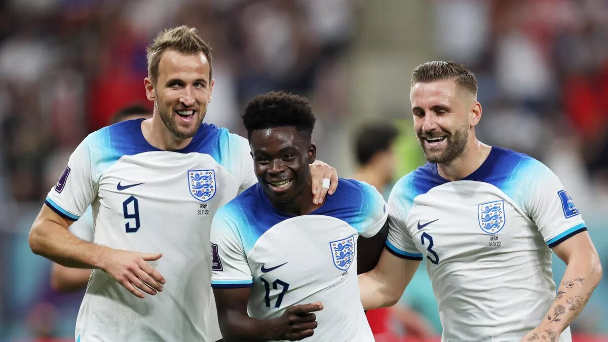 England hammers Iran 6-2 in World Cup opener