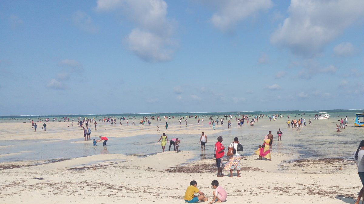 Beach operators look up to Xmas festivities as Mombasa roars back
