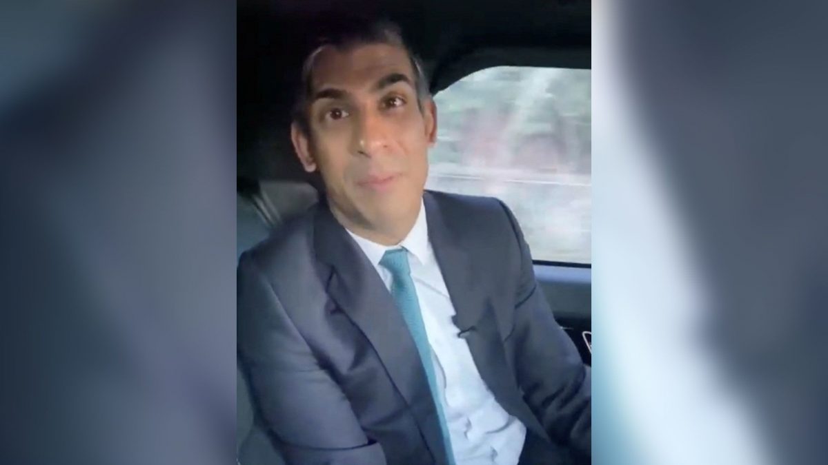 UK Prime Minister Sunak fined for not wearing seatbelt in car