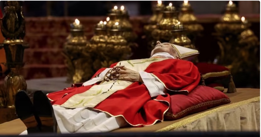 Pope Francis to preside at burial mass for predecessor