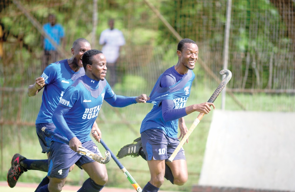 Daggers drawn as hockey league reaches its climax at City Park