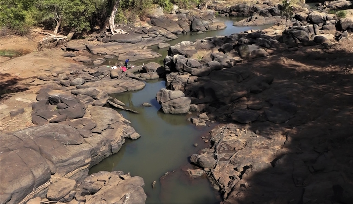 Mbeere residents protest diversion of Thiba river water