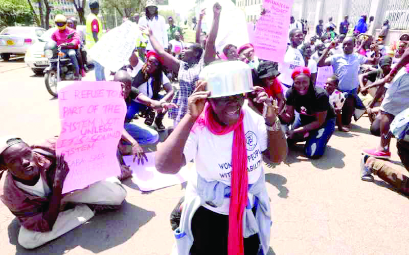 AU appeals for calm as opposition protests threaten regional trade
