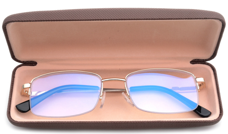 Man mistakenly orders 60 pairs of reading glasses