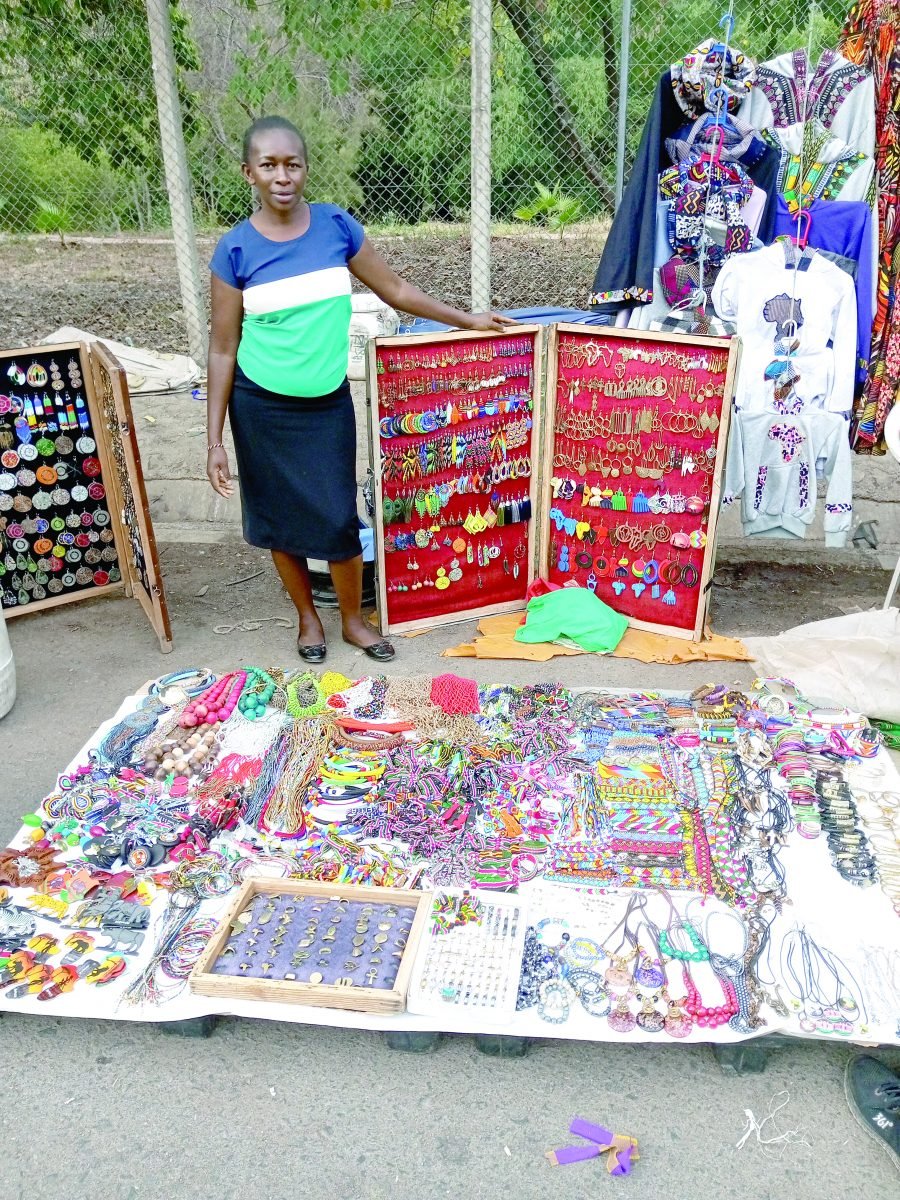 Come rain or shine, Maasai market traders lose money