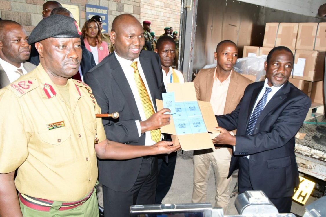 Gov't receives over 100,000 passport printing booklets