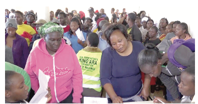 Long queues as residents brave sun for bursary