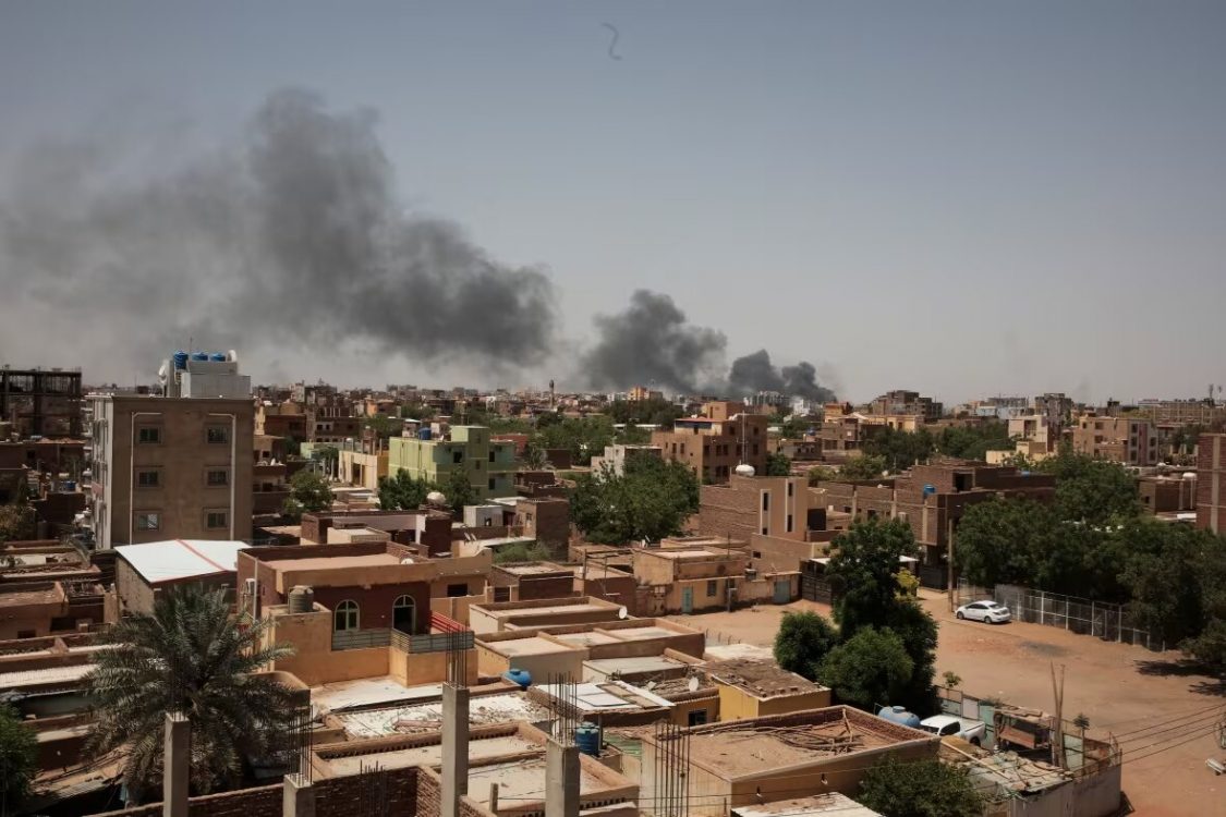 Canada suspends operations in Sudan as fight continues