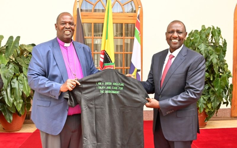 President William Ruto and ACK Archbishop Jackson ole Sapit. PHOTO/https://web.facebook.com/StateHouseKenya