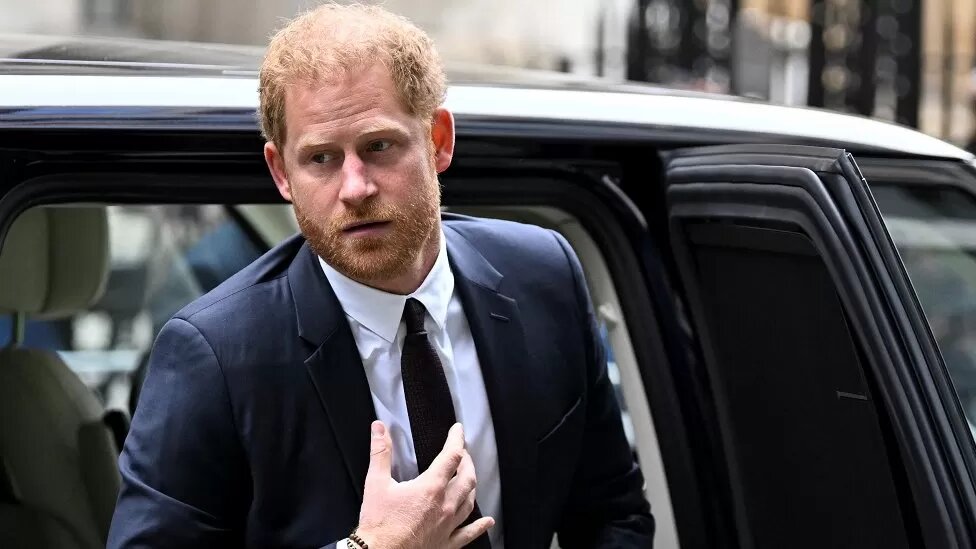 Harry attacks UK government, press