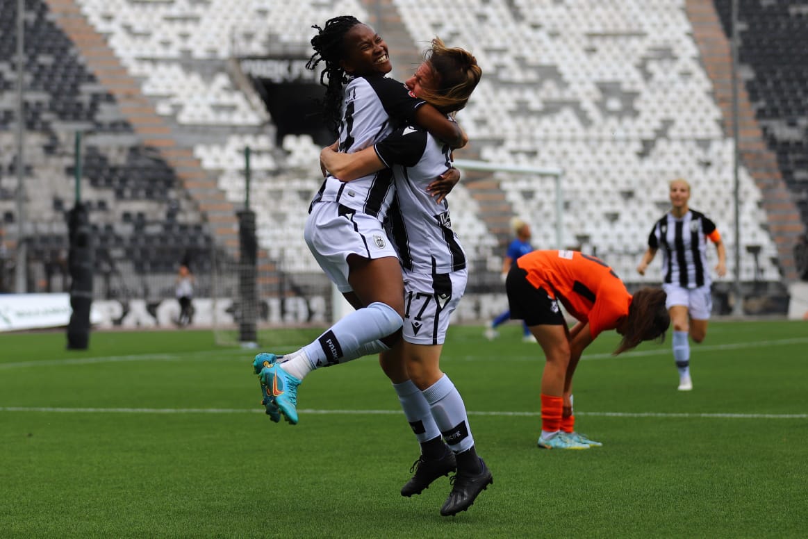 Esse Akida celebrate with teammate at Paok. PHOTO/Esse Akida/Facebook.