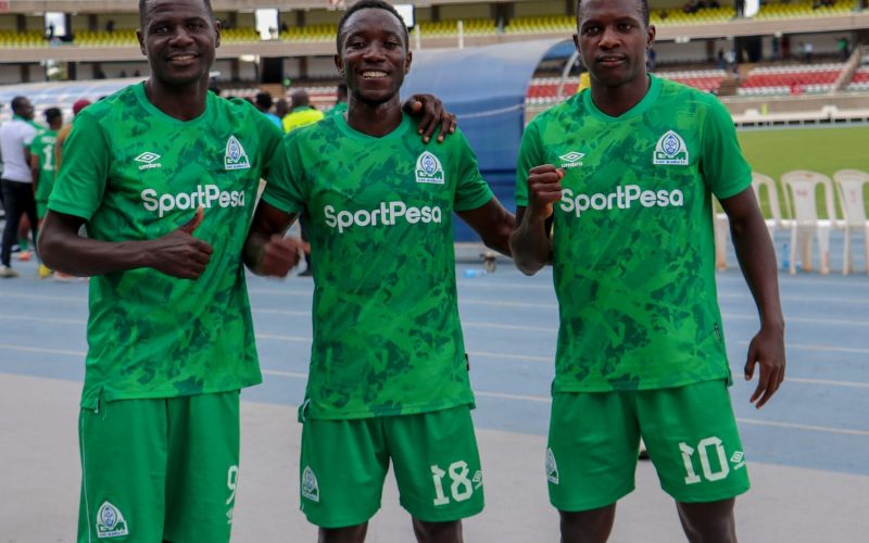 Peter Lwasa (jersy 10) with his compatriots at Gor Mahia. PHOTO/Peter Lwasa/Facebook.