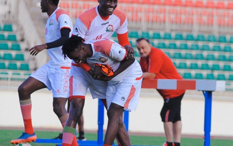 Kenneth Muguna trains with Michael Olunga in training. PHOTO/Kenneth Muguna/(@KennethMuguna10)/Twitter.