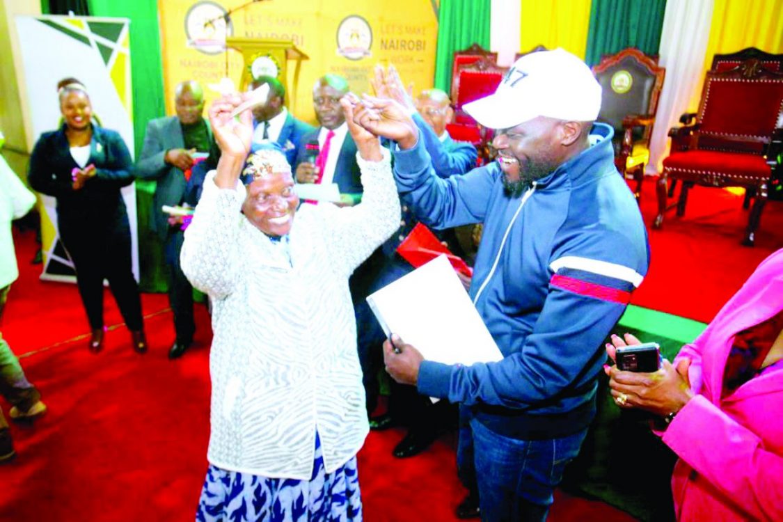 Pumwani hospital issued with title deed