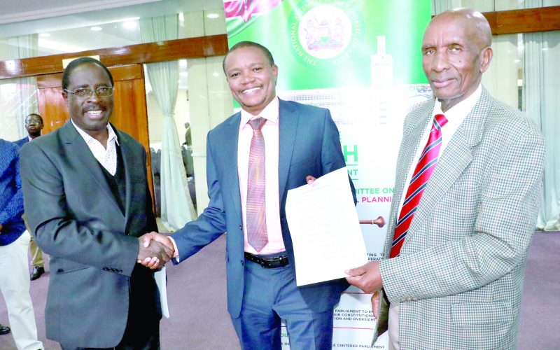 Federation of Public Transport Operators chair Edwin Mukabana (left) with National Assembly finance committee chair Francis Kuria (centre) and Dickson Mbugua of Matatu Welfare Association after they presented their petition to the committee last week. Kenyans expect Parliament to make changes to the Finance Bill 2023 after public participation.