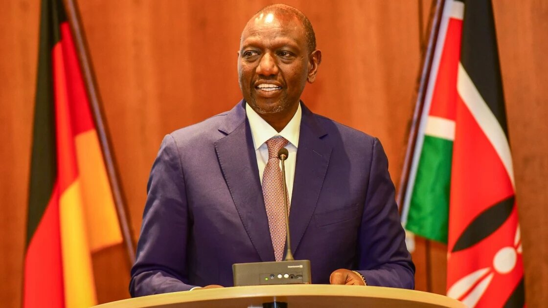 Ruto leaves for Djibouti to attend IGAD meeting