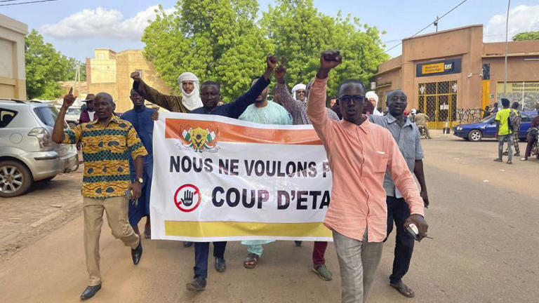 AU gives Niger rebels 15-day ultimatum
