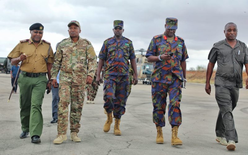 Interior CS Kithure Kindiki with security personell in Mandera County. PHOTO/(@KindikiKithure)/Kithure Kindiki/Twitter.