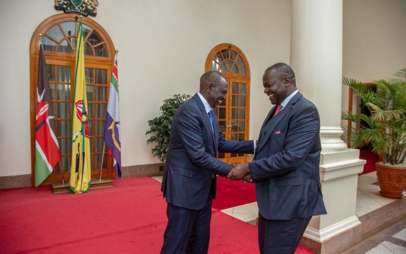 Kisumu Senator Tom Ojienda with President William Ruto. PHOTO(@ProfOjiendaTom)/Tom Ojienda/Twitter.