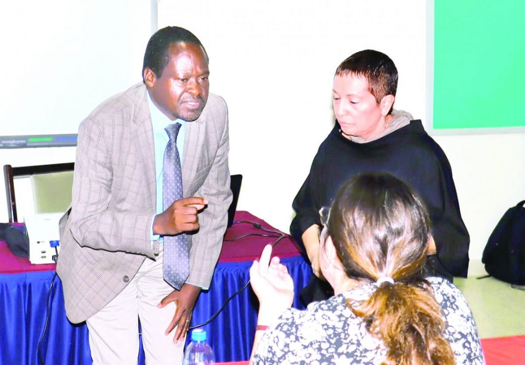 40 students head to Israel for training