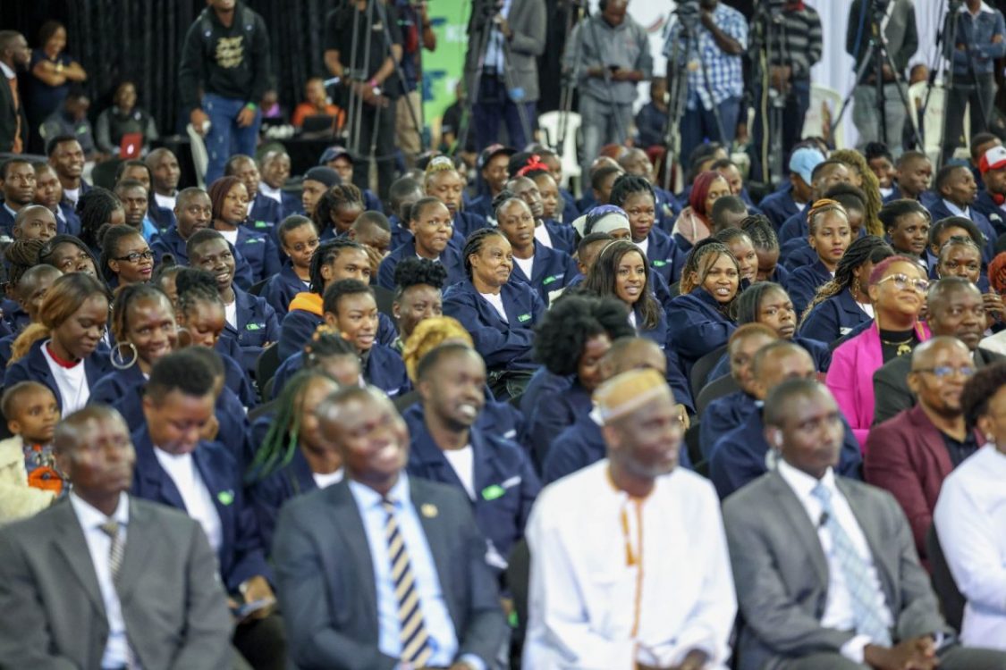 Gov’t promises to create 100,000 paid internship opportunities