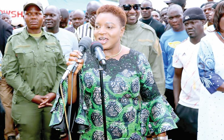 Public servants living in mortal fear of politicians