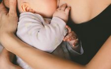 Breastfeeding mother. PHOTO/Pexels